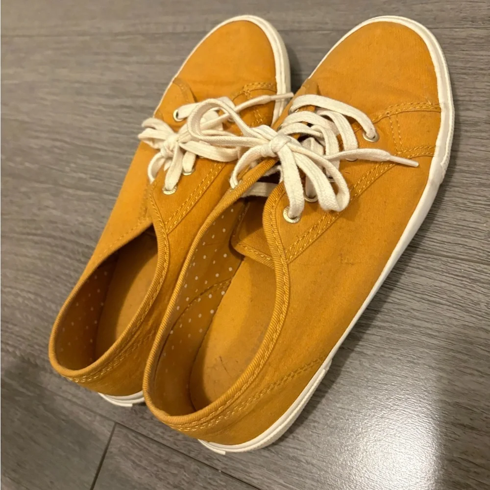 Old Navy Mustard Yellow Sneakers - Picture 3 of 10